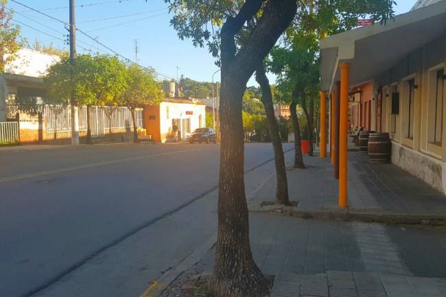  Agua de Oro exime de impuestos a los comercios cerrados