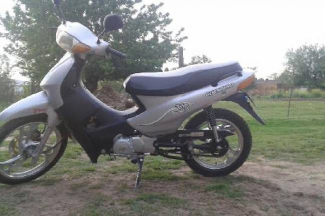 Quiso vender la moto y la terminó pagando en lugar de cobrarla
