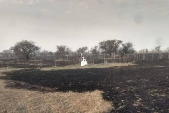 Milagro… el fuego no quiso tocar la Gruta en memoria de su hija.