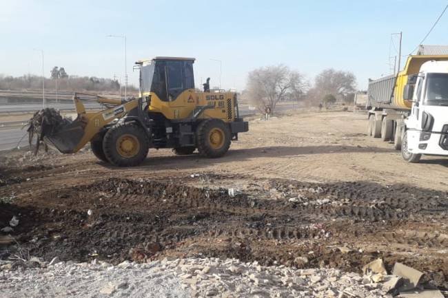 Limpiaron Miralta, el barrio que tenía de "vecino" a 250 mil kilos de basura