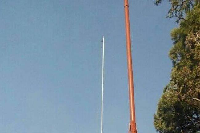 En Capilla del Monte se preguntan ¿Dónde está la bandera? ...hasta la identidad nos están robando... 