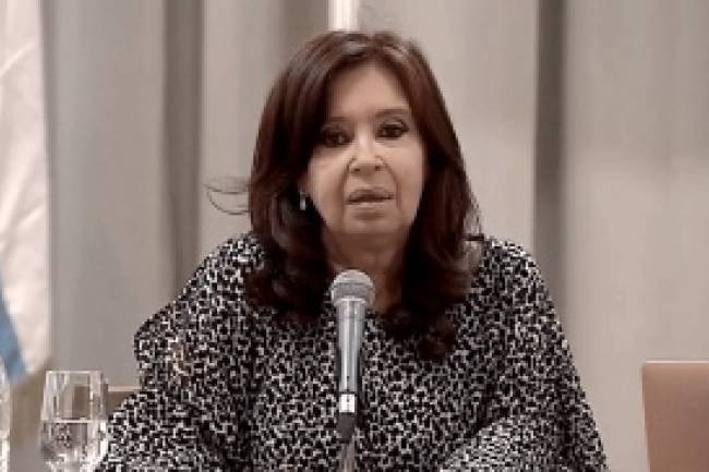Para Cristina Fernández: "El país todavía se debe una verdadera reforma judicial"