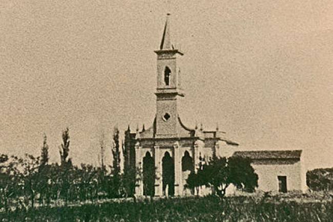 La historia fantasmal del pueblo cordobés sepultado bajo el agua