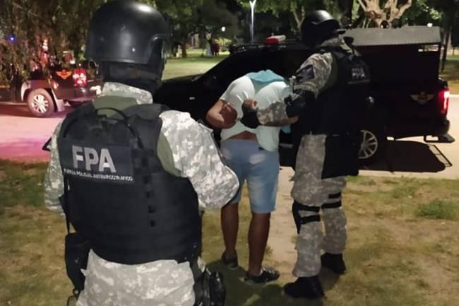 General Roca: La PFA encontró drogas con la ayuda de un perro