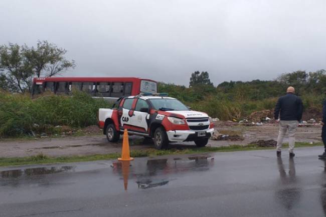 Transporte urbano paralizado por muerte de chófer