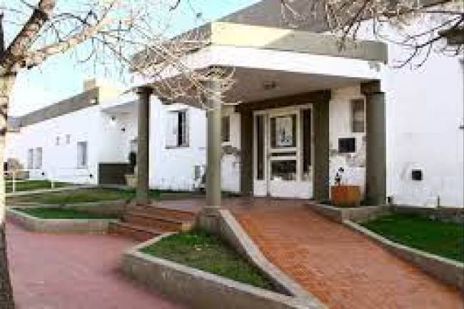 La provincia envía dinero para el frágil sistema de salud de Capilla 