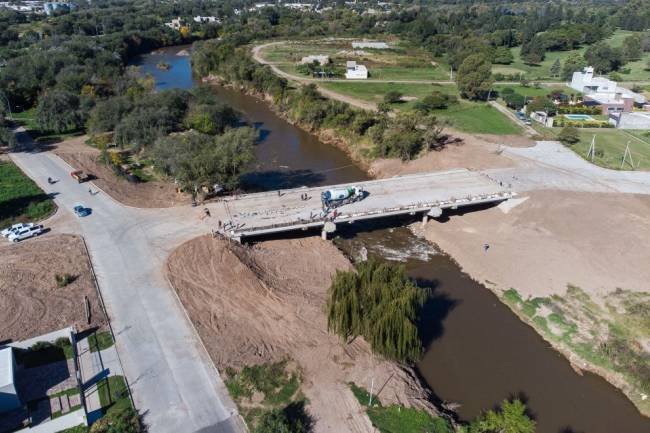 En construcción: importante avance en el nuevo puente