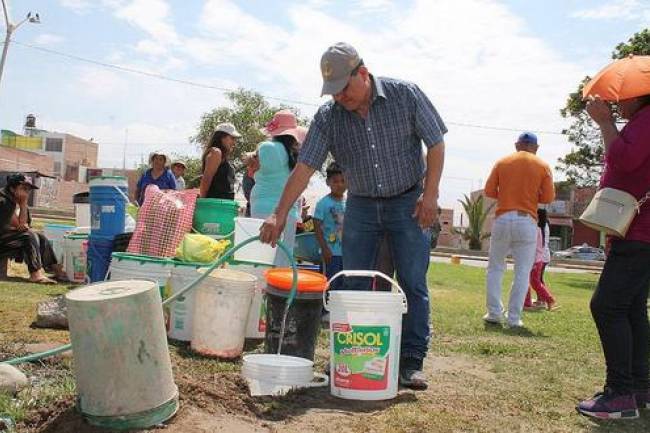 Aprueban obras para acceso de agua potable a 10 mil vecinos de 18 asentamientos