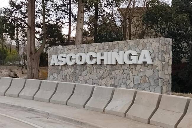 Ascochinga ya tiene su cartel de ingreso