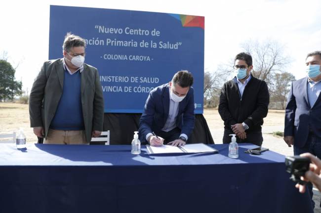Colonia Caroya: Se firmo un convenio para la ampliación del centro de salud de la localidad