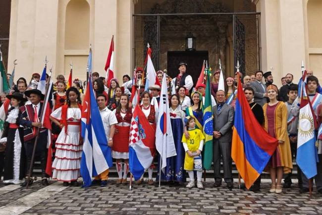 En Córdoba, viven más de 120 mil inmigrantes