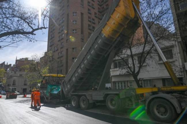En Nueva Córdoba, progresan las obras de bacheo y repavimentación