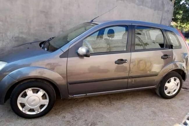 Misterio en Brinkmann: Robaron un auto en marcha y se desconoce su paradero