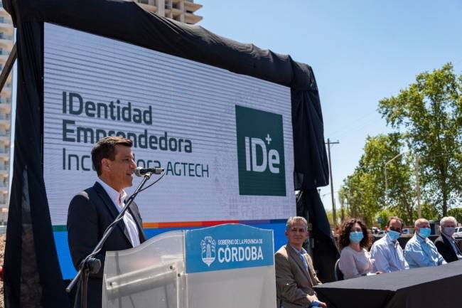 Presentaron la incubadora AgTech Municipal