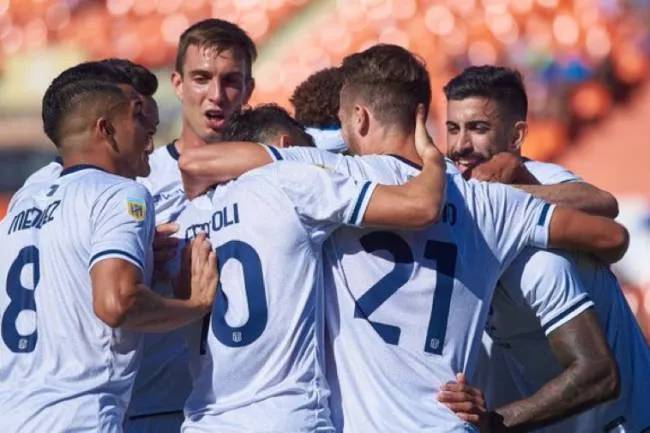 “T”riunfazo para seguir peleando el campeonato 