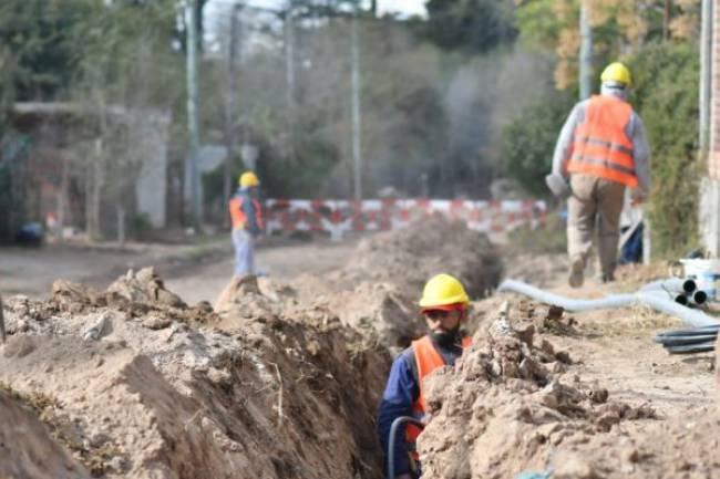 Más de mil vecinos de la Cooperativa 6 de agosto podrán acceder al agua potable