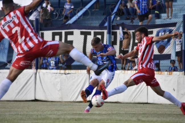 Triunfo de Instituto en el final de campeonato