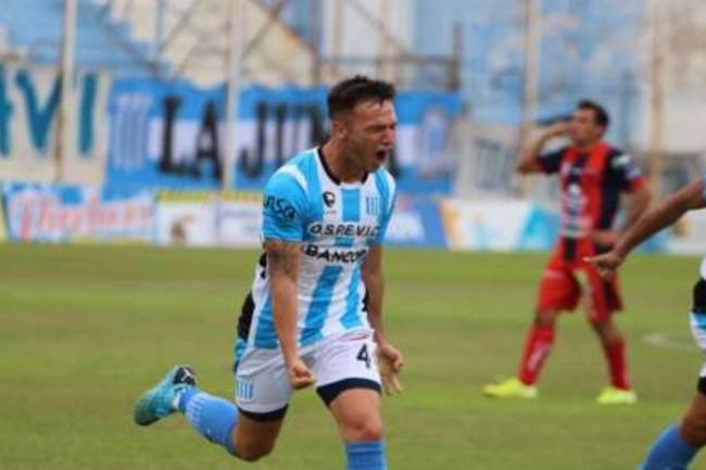 Racing (Cba) ganó y pasó a semifinales del reducido del Federal A