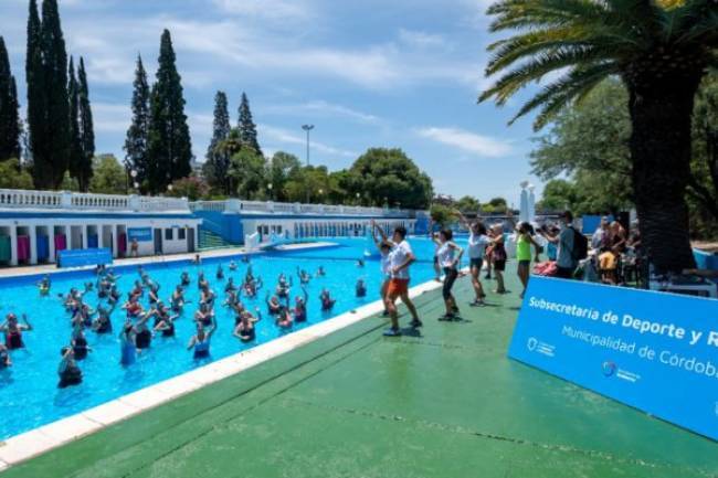 Comenzaron las actividades en las piletas municipales