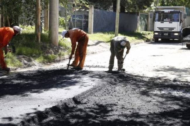 Avanza la pavimentación de 654 cuadras en la ciudad de Córdoba