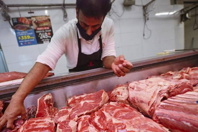 En los próximos días se definen los cortes cuidados, una canasta escolar y los fideicomisos