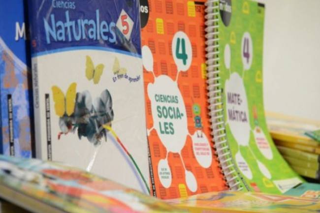 Durante el 2022, jardines y escuelas municipales recibirán libros de texto para sus estudiantes