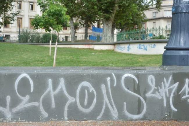 Denuncian hechos reiterados de vandalismo en Paseo Sobremonte
