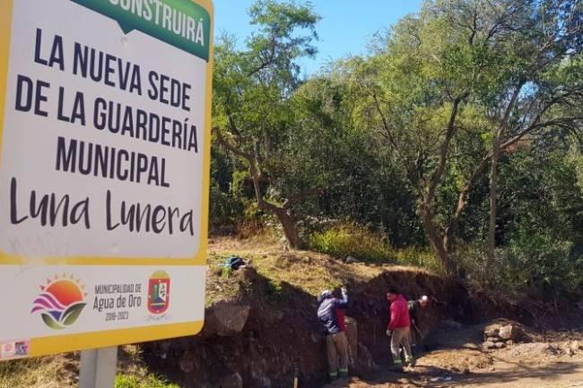 Agua de Oro: Comenzó la construcción de la sede sustentable de la guardería municipal