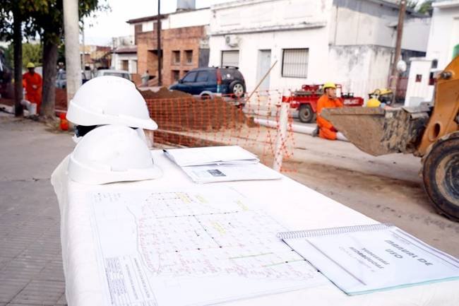 Sigue progresando la obra de saneamiento en La Calera