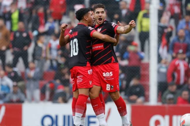La Gloria gana y se ilusiona