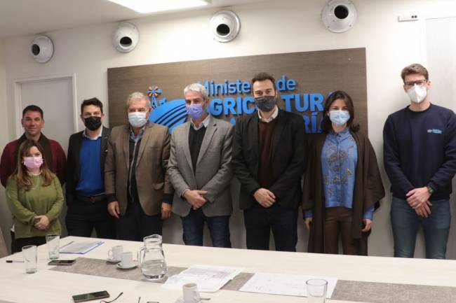 Invertirán casi 900 millones de pesos en obra de acueducto ganadero