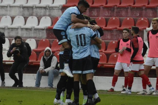 Belgrano le ganó a Estudiantes y se metió en los octavos de la Copa Argentina