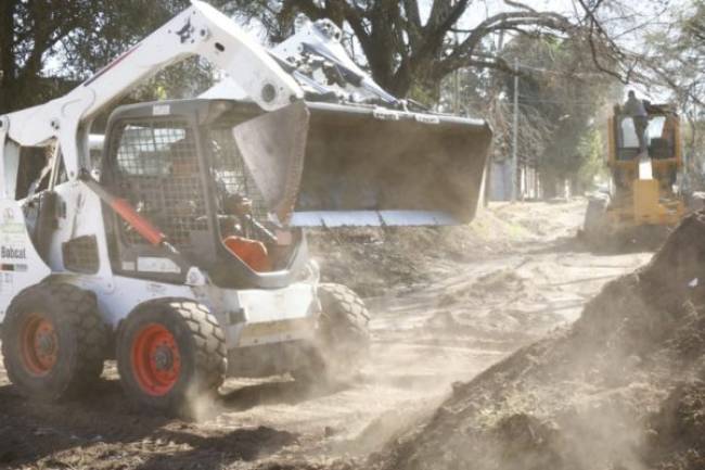 Tras 40 años de espera, vecinos de Villa Rivera Indarte tendrán pavimento