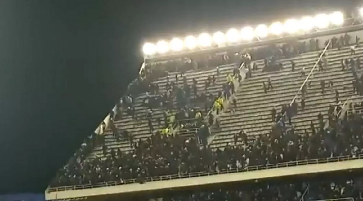 El fútbol argentino no cambia: la violencia sigue siendo moneda corriente en las tribunas