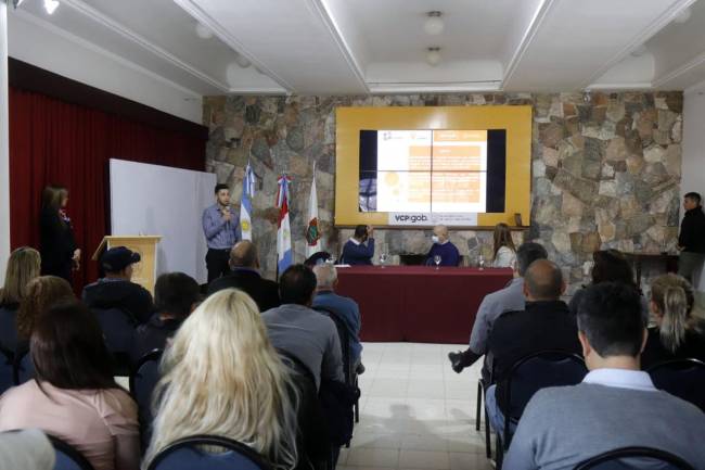 Villa Carlos Paz: Presentaron el programa “Tu Sede, Tu Barrio”