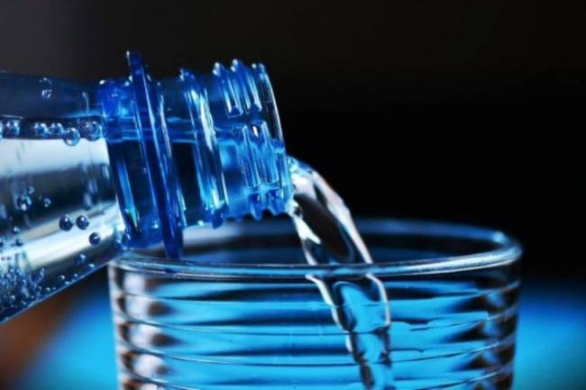 Empresa denunciada en México por el negocio del agua