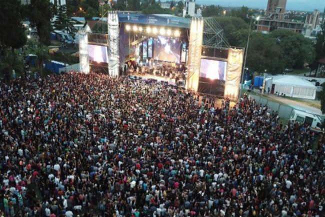 Más de 200 artistas brillarán en el Parque de las Tejas