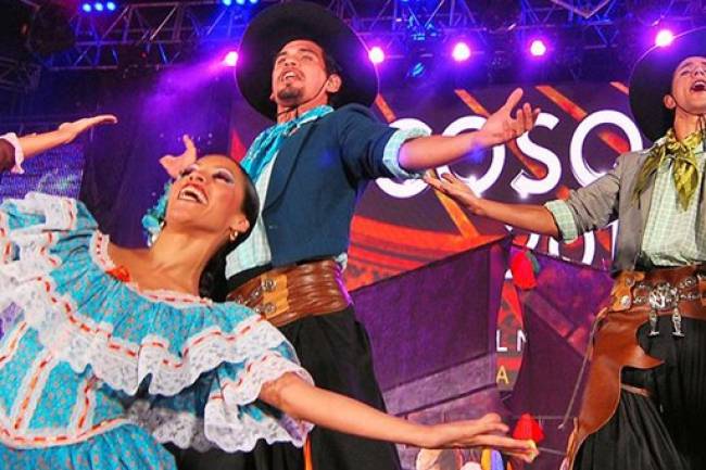 Cosquín:Convocan a bailarines y bailarinas a participar del  63º Festival Nacional del Folclore