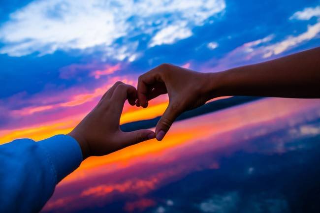 San Valentín: Qué dice tu carta natal sobre tus relaciones