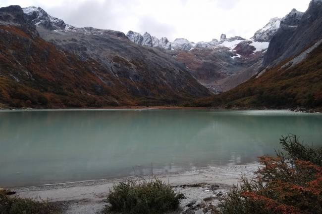 HALLAN CANOA MAPUCHE DE CASI 900 AÑOS QUE “TRANSPORTABA ALMAS”