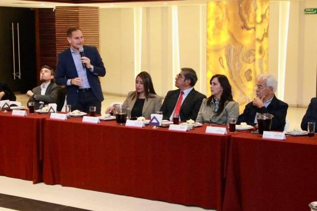 Martín Gill participa en México de la constitución de la Red Latinoamericana de Ciudades del Aprendizaje