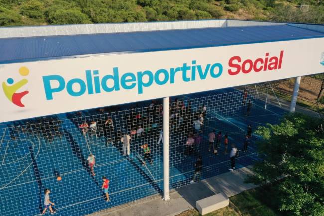 Villa Carlos Paz: En zona oeste inauguraron un nuevo polideportivo