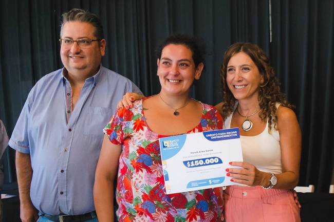 Banco de la Gente: en Colonia Caroya y  Jesús María entregaron 186 créditos