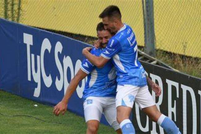 Sigue el fútbol, ayer en el ascenso ganó Estudiantes de Río Cuarto