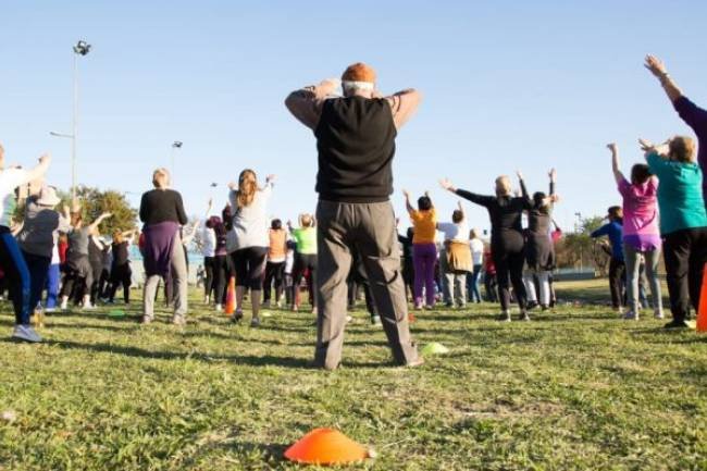 Llegó abril para disfrutar de nuevas actividades en el renovado espacio verde de la Costanera