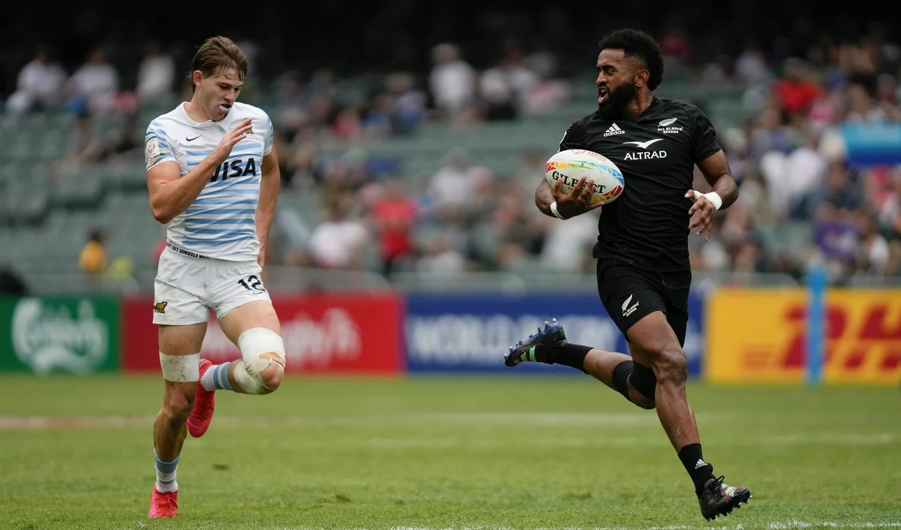 Pumas seven siguen arriba