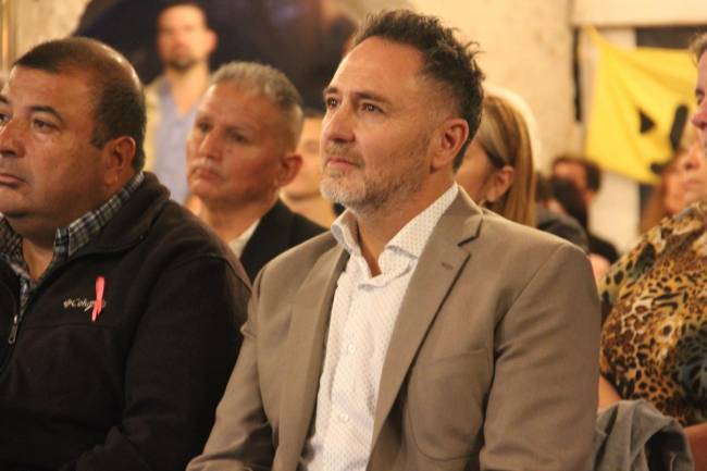 Roberto Nicolo: "Soy un vecino que llega de lo privado para implementar conocimiento y experiencia a lo público"