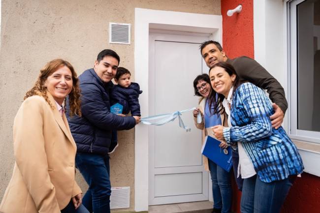 En Despeñaderos, más de 10 familias ya cuentan con su casa propia