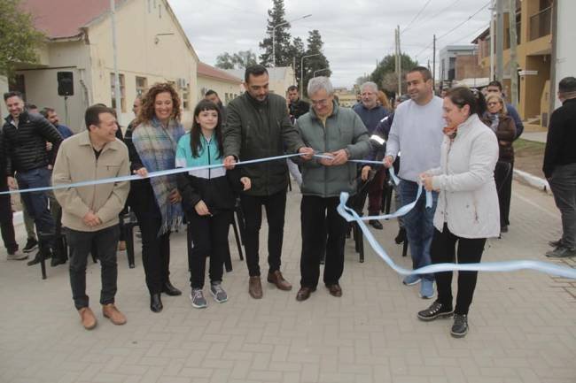 Darío Chesta inauguró mejoras en el acceso a la Escuela Victor Mercante