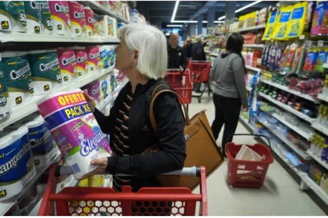 La inflación se desaceleró a 7,8% en mayo, pero la anual es del 114,2%